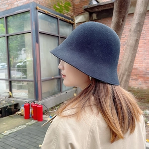 Chapeau cloche vintage en laine noire pour femme, style japonais idéal pour l'extérieur