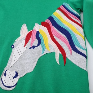 Robe de princesse à manches longues pour fille vert vif avec broderie de cheval colorée