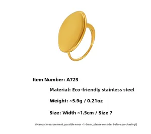 Detail showing gold oval stainless steel ring specs, 1.5cm width and 5.9g weight