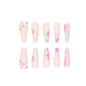 Faux ongles ballerine longs mats avec motifs floraux colorés sur base rose clair