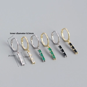 Detailed size specifications for rectangular zircon hoop earrings in gold and silver