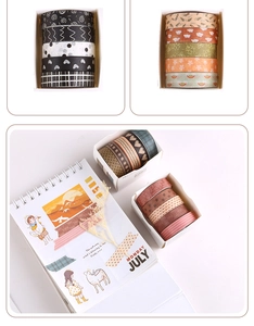 Détail de lots de rubans washi style forêt avec motifs géométriques et nature pour carnet