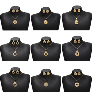 Stainless Steel Necklace And Earrings For Women Retro Geometric Round Textured Gold Plated Fashion Jewelry Accessories