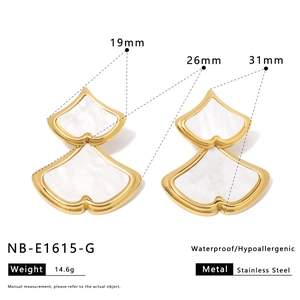 Golden fan-shaped stainless steel layered earrings with white shell inlay dimensions