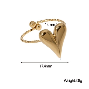 Detailed view of heart-shaped gold ring showing dimensions of 14mm and 17.4mm width
