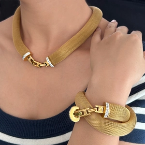 Elegant 18K gold plated mesh necklace and bracelet set with sparkling zircon clasps