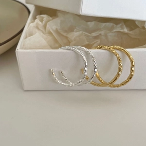 925 Sterling Silver Hoop Earrings Hammered Texture Minimalist Wrinkled C-Shape Nordic Style Gold Plated Jewelry
