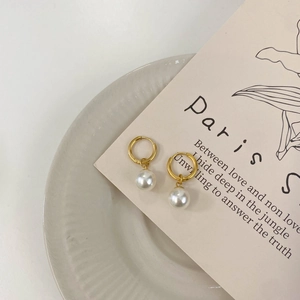 French vintage 18K gold plated hoop earrings with elegant hanging white pearls