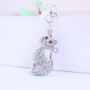 Creative silver metal fox keychain pendant featuring sparkling white and blue rhinestones