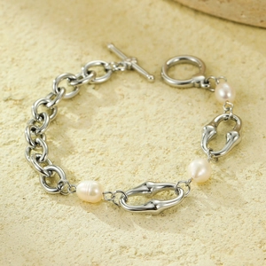 Minimalist 18K gold plated steel chain bracelet with pearls and T-bar toggle clasp