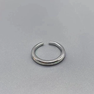 Elegant S925 sterling silver open toe ring with synthetic opal inlay for women