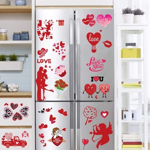 Stickers de fenêtre Saint-Valentin avec cœurs et décorations murales Cupidon