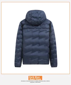 Detailansicht der gesteppten Rückseite einer dunkelblauen Herren-Winterjacke