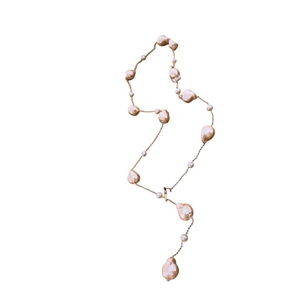 Gold plated irregular baroque pearl necklace with minimalist French vintage style