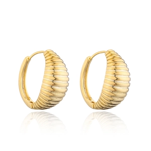 Polished 14K gold-plated C-shaped striped earrings with butterfly clasp and reflection