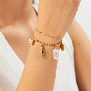 Double-layered gold-plated butterfly and fish pendant bracelet with pearl and floral charms