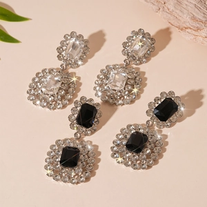 Luxurious geometric rectangle crystal drop earrings in black and white diamond style