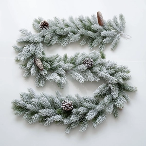 Guirlande de Noël Artificielle en PE Réaliste Avec Pommes de Pin Aiguilles de Cèdre Enneigées Guirlande Décoration Maison