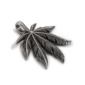 Pendentif feuille d'érable vintage en acier inoxydable avec turquoise pour homme