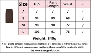 Tableau des tailles pour ensemble en daim avec mesures de taille, hanches et longueur