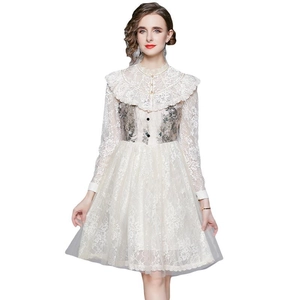 French retro jacquard princess dress in apricot lace with 3D floral embroidery