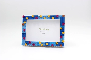 Close-up of DIY starry sky building block photo frame for 4x6 inch pictures