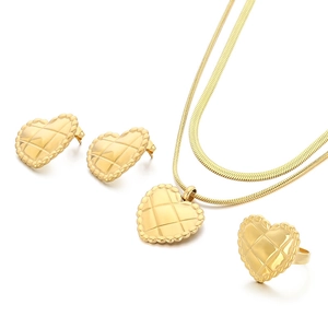 Quilted heart jewelry set with 18K gold plated double layer necklace, earrings, and ring