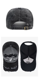 Dettaglio cappello baseball vintage americano con ricamo Black Rebel e fibbia in metallo
