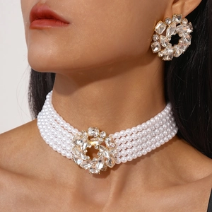 Collier Ras Du Cou En Künstliche Perles Multicouches Strass Floraux Alliage Doré Bijoux Vintage Élégants Pour Femmes