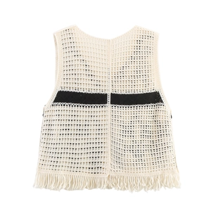 Retro crochet hollow knit vest with tassels and black stripe details in beige white