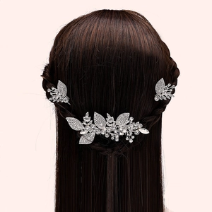 Silbernes Braut Haarkamm Set mit Strasssteinen, Blatt und Schmetterling Design