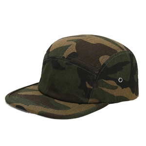 Classic woodland camouflage 5-panel camper hat with flat brim and metal eyelets
