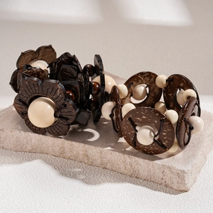 Retro handmade wood and coconut shell beaded bracelet with floral carving on stone base