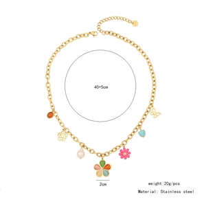 Detail of a stainless steel necklace with floral charms, showing 40+5cm length and 20g weight