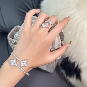 Elegant 18k gold plated iris fan-shaped cuff bracelet and ring set with zircon and shell