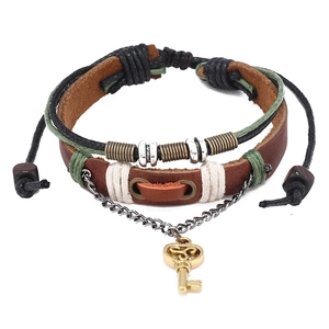 Bracelet multicouche en cuir rétro pour couples avec cordes tressées et pendentif clé