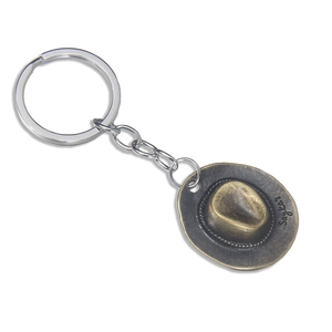 Western cowboy hat keychain pendant in bronze finish with Sayka's engraved detail