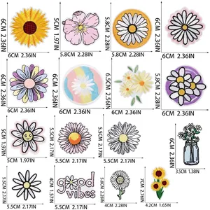 Size chart showing 16 colorful flower embroidery patches with detailed dimensions