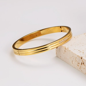 Fashion Gold Plated 304 Stainless Steel Bangle For Women With Zircon Inlaid Minimalist Exquisite Hinged Bracelet