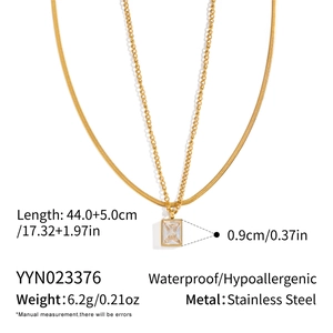 Spécifications détaillées du collier double couche plaqué or 18 carats avec dimensions