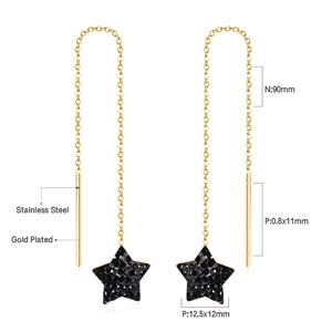 Detail view of gold-plated stainless steel star earrings with 90mm chain and size specs