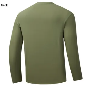 Vue arrière détaillée d'un t-shirt à manches longues pour hommes vert olive sport
