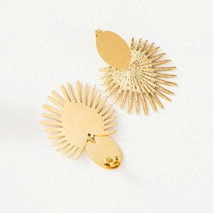Golden sunburst fan-shaped earrings with irregular geometric rays and metallic finish