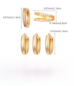 Detailed technical diagram showing 1.3cm diameter and 4.4g weight of gold ear piercing set
