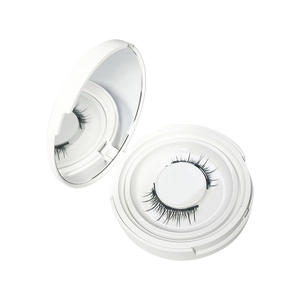 Magnetische Wimpern in weißem Etui mit Spiegel, segmentierte Nerzimitat-Wimpern Set