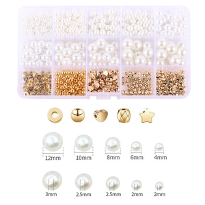 Kit de perles pour bijoux avec perles blanches et perles d'espacement dorées variées
