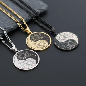 Colliers vintage en acier inoxydable avec pendentif Yin Yang soleil et lune