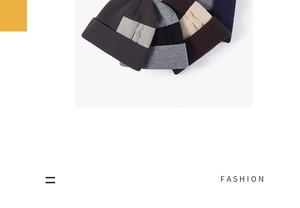 Détails des bonnets en tricot montrant les textures et les écussons élégants