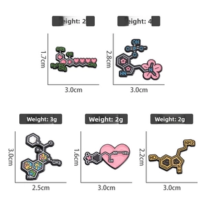 Pink heart chemical formula alloy enamel pins for clothing and bags decoration