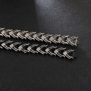Retro dragon scale stainless steel bracelet with oxidized silver punk style finish